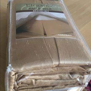 Never used Faux Silk Gold Bed Skirt FULL